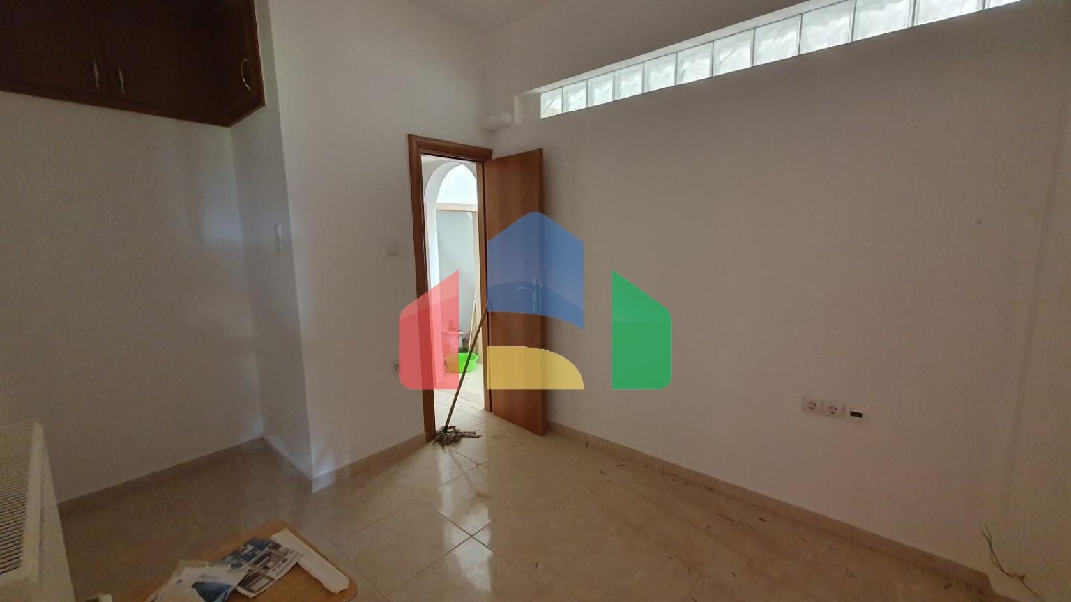 Продаж - Котедж 260 m² на Криті