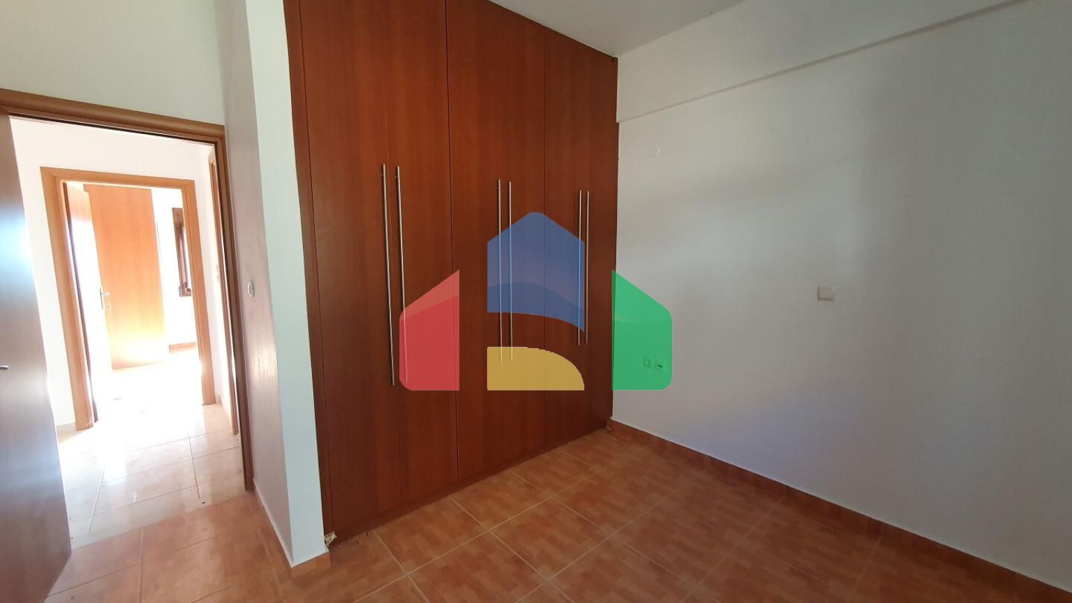 Продаж - Котедж 260 m² на Криті