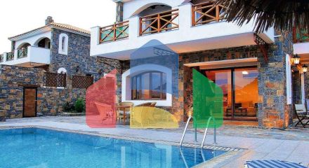For Sale - Villa 110 m² in Crete