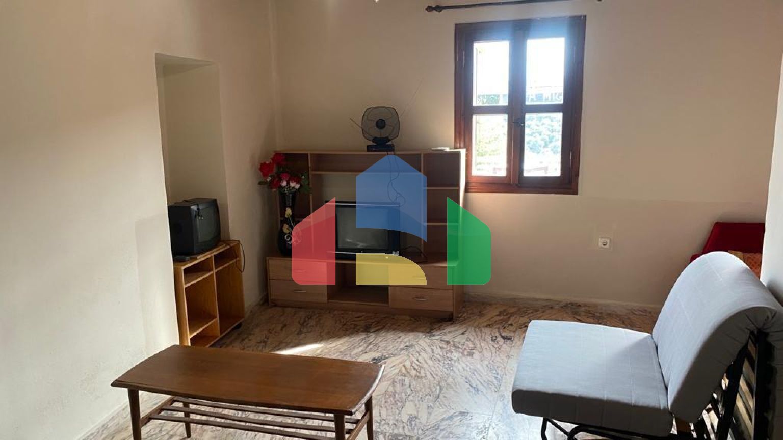 Продажа - Здание 200 m² на Крите