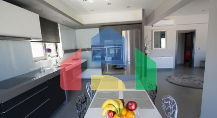 For Sale - Villa 200 m² in Crete