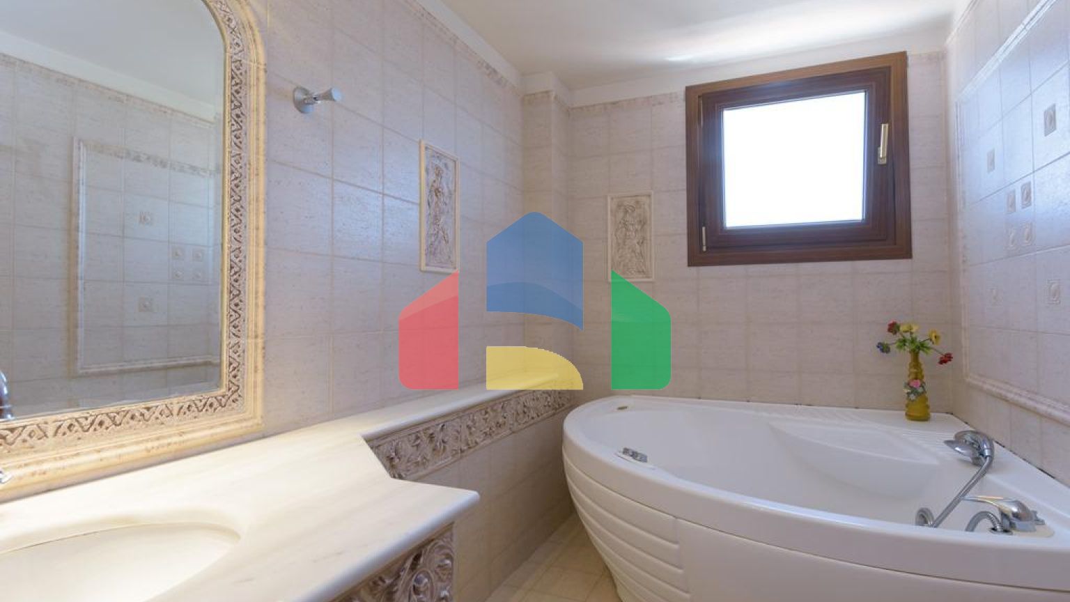 Продаж - Котедж 380 m² на Криті