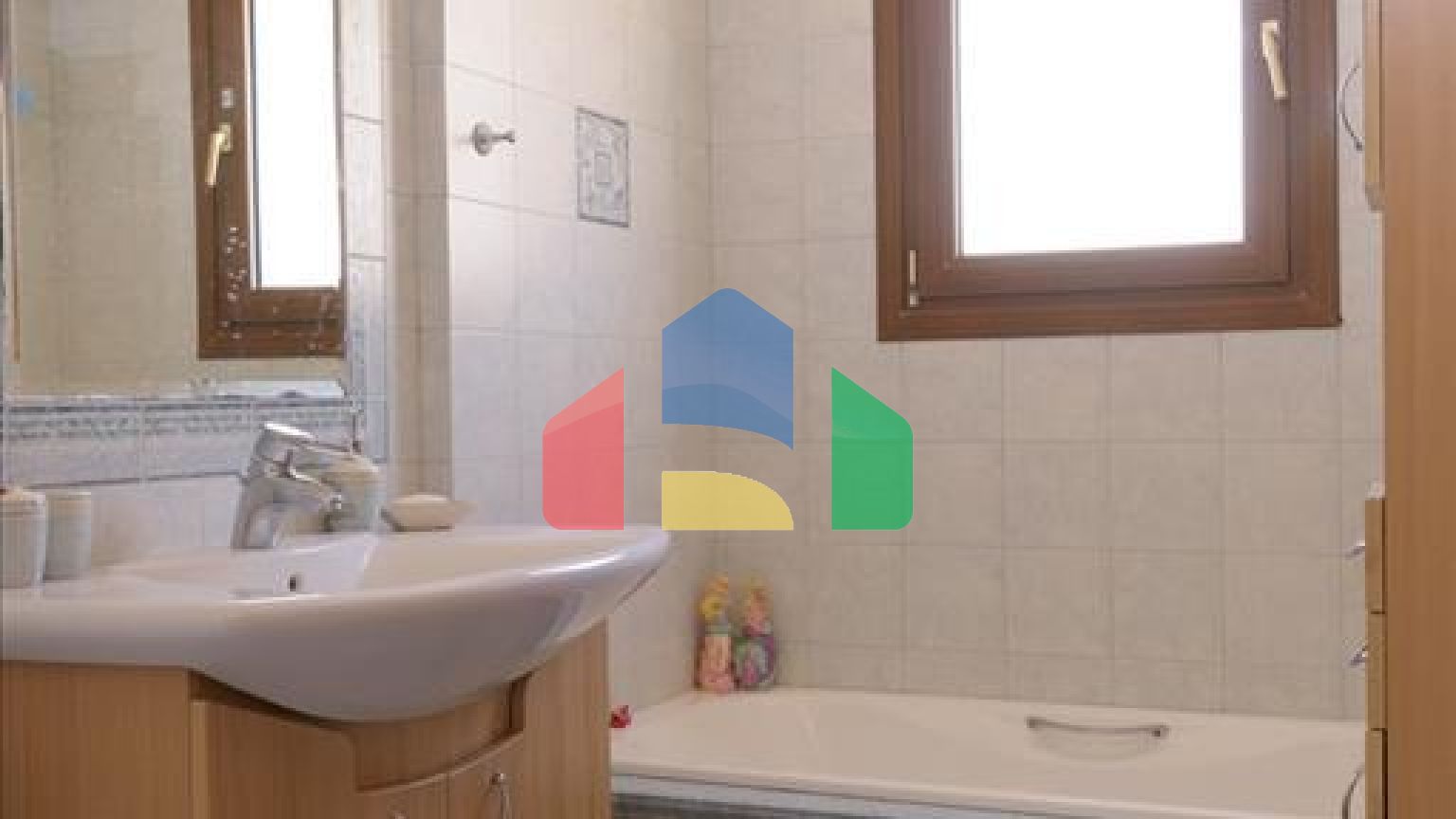 Продаж - Котедж 380 m² на Криті