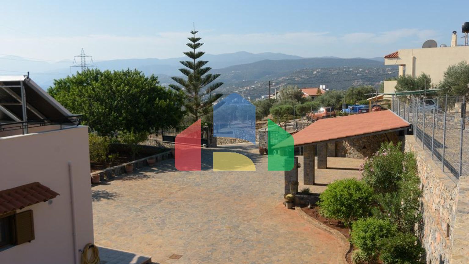 Продаж - Котедж 380 m² на Криті