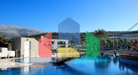 For Sale - Hotel 700 m² in Crete