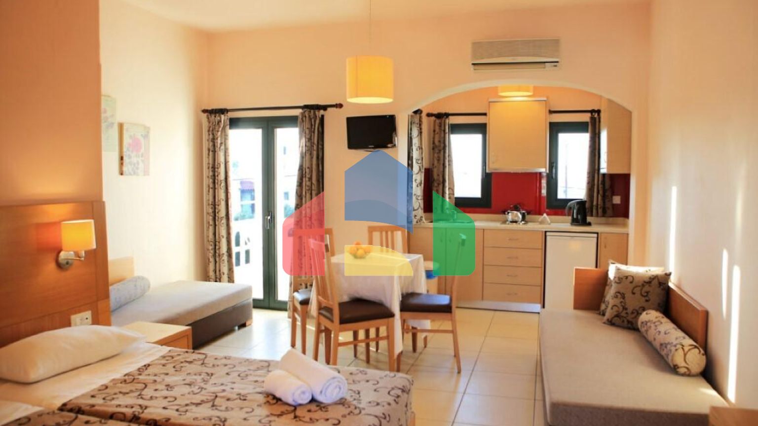 Продажа - Гостиница 700 m² на Крите