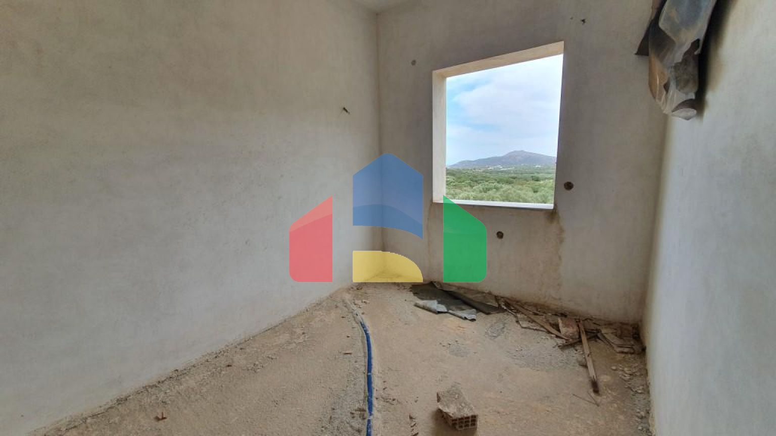 Продаж - Бізнес 750 m² на Криті