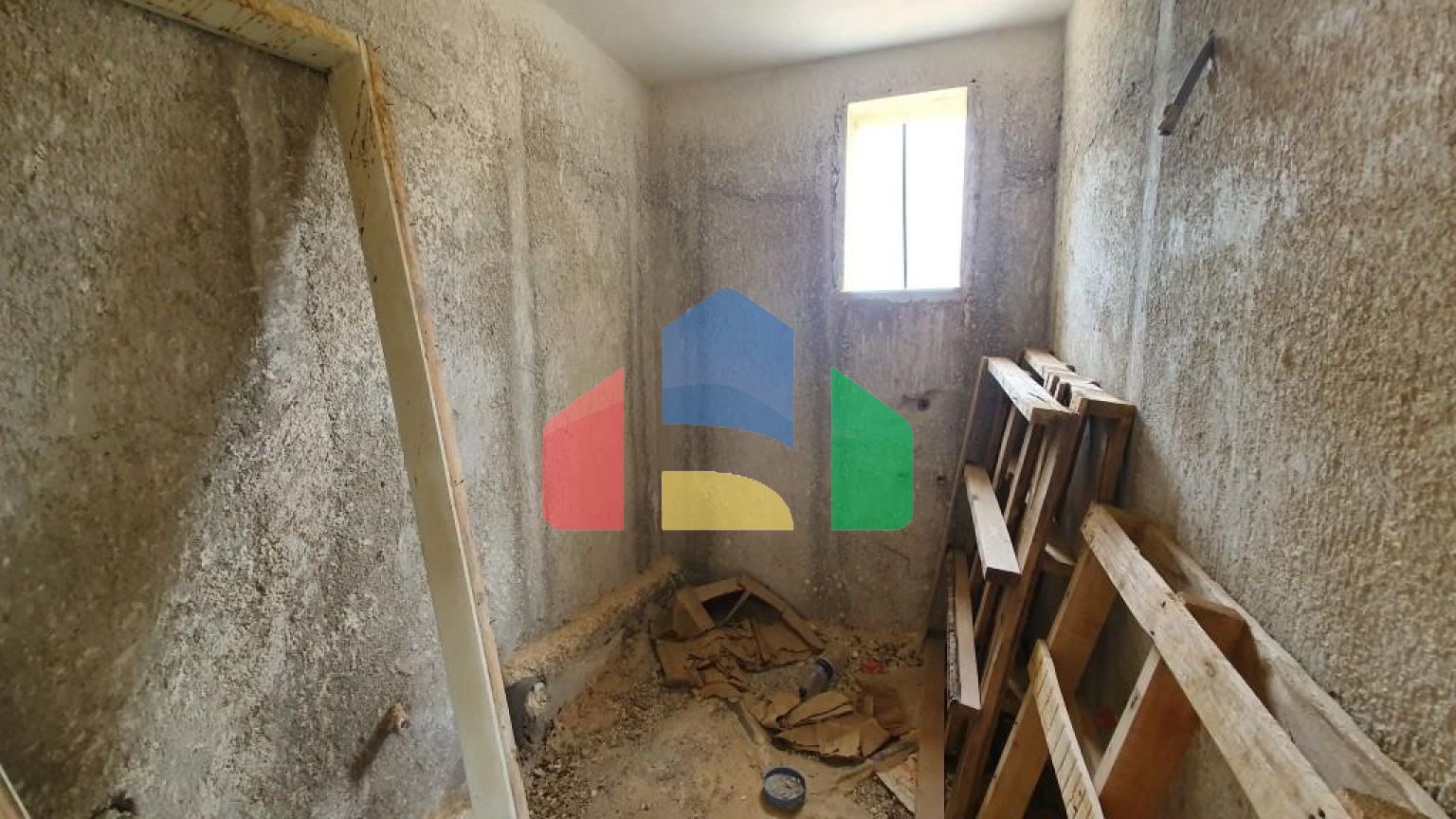 Продаж - Бізнес 750 m² на Криті