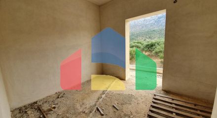 Продаж - Бізнес 750 m² на Криті