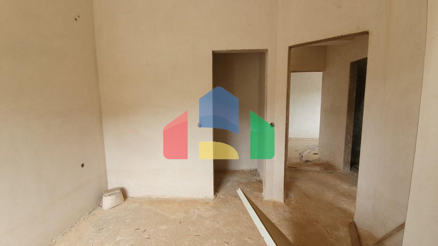 Продаж - Бізнес 750 m² на Криті