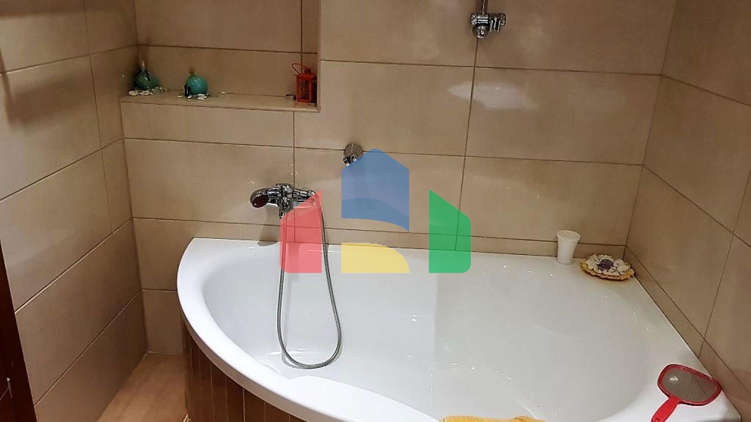 Продаж - Бізнес 540 m² на Криті