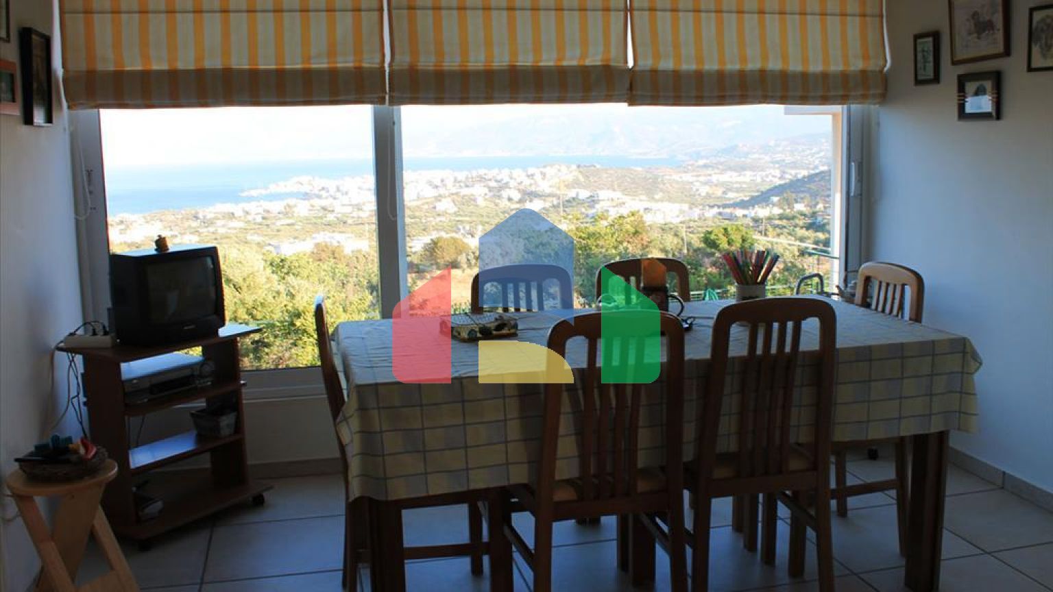 Продажа - Вилла 300 m² на Крите