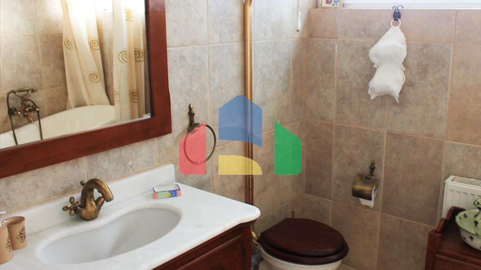 Продажа - Вилла 300 m² на Крите