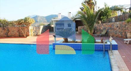 Продажа - Вилла 300 m² на Крите