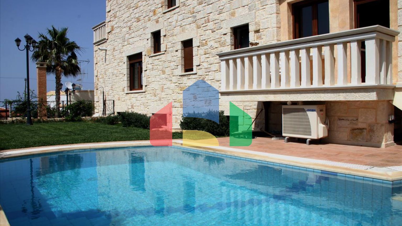 Продажа - Бизнес 750 m² на Крите