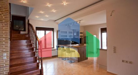 Продажа - Бизнес 750 m² на Крите