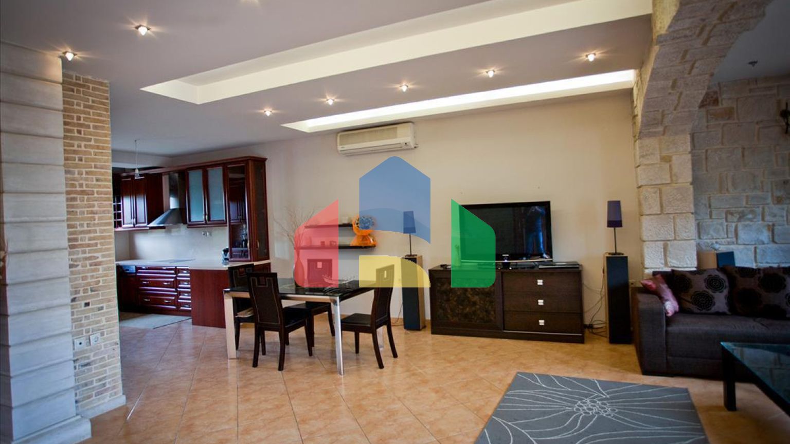 Продажа - Бизнес 750 m² на Крите