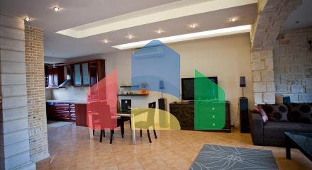 Продажа - Бизнес 750 m² на Крите