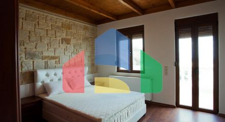 Продажа - Бизнес 750 m² на Крите