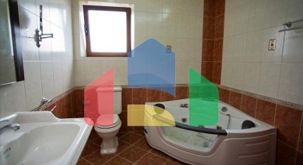 Продажа - Бизнес 750 m² на Крите