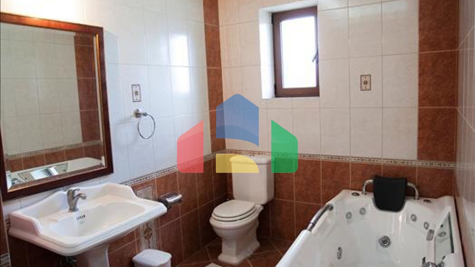 Продажа - Бизнес 750 m² на Крите