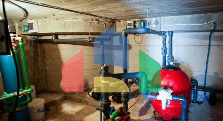 Продажа - Бизнес 750 m² на Крите