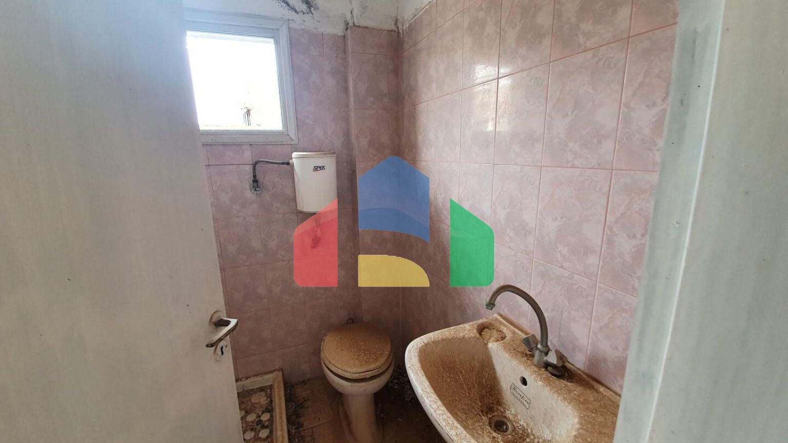 Продаж - Бізнес 511 m² на Криті