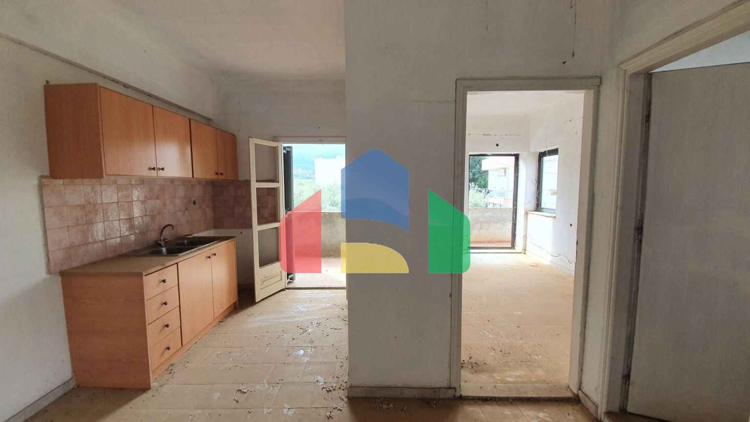 Продаж - Бізнес 511 m² на Криті