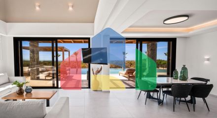 For Sale - Villa 350 m² in Crete