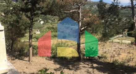 Продаж - Котедж 375 m² на Криті