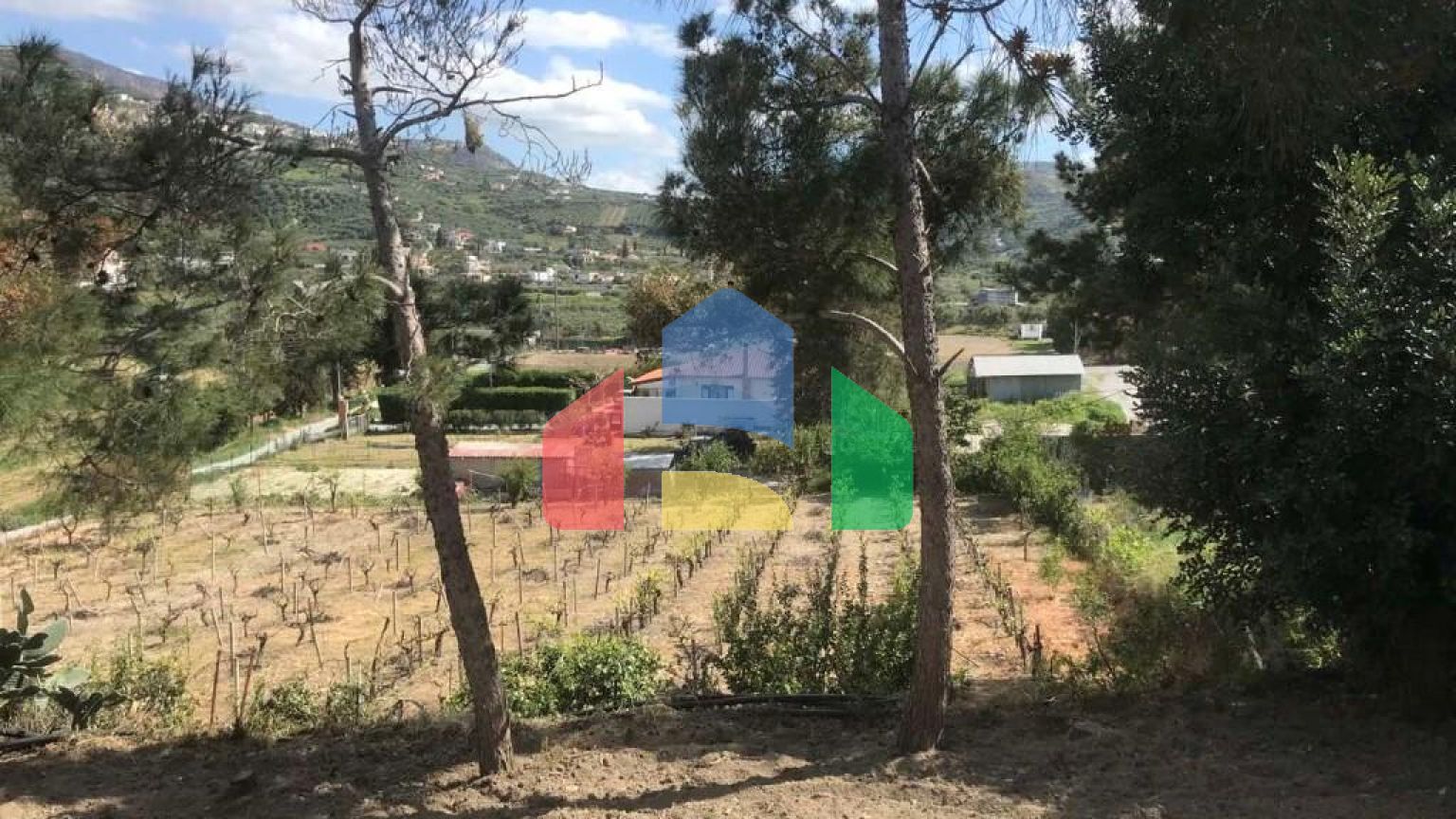 Продаж - Котедж 375 m² на Криті