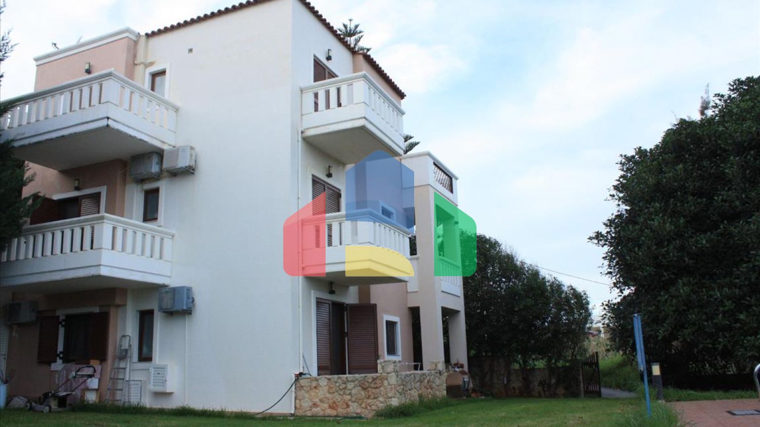 Продажа - Гостиница 455 m² на Крите