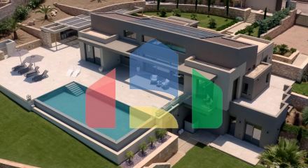 For Sale - Villa 200 m² in Crete