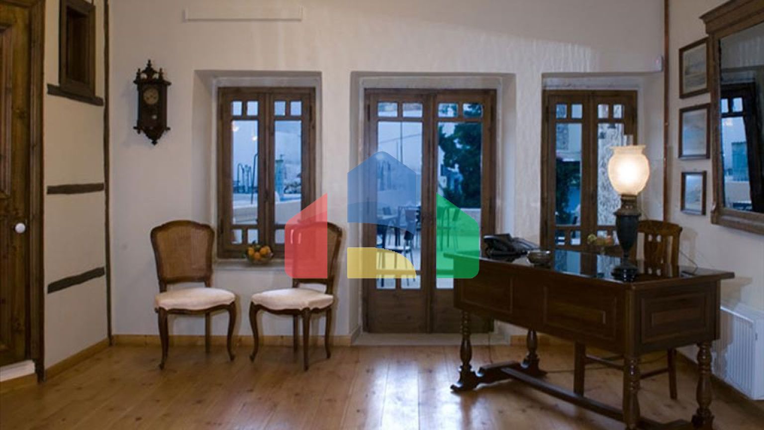 Продажа - Гостиница 200 m² на Крите