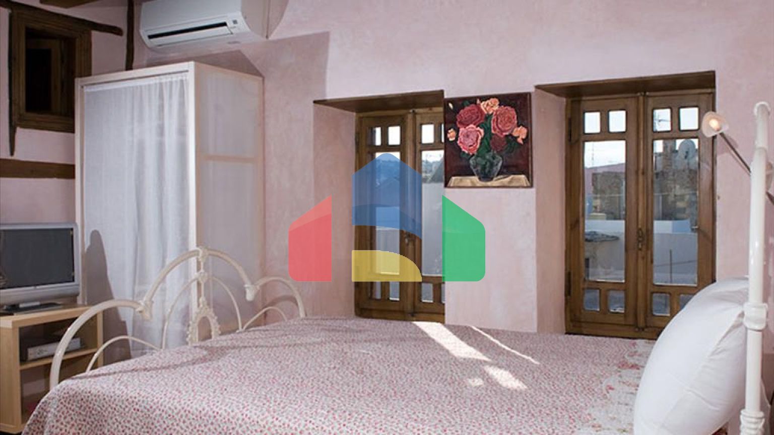 Продажа - Гостиница 200 m² на Крите