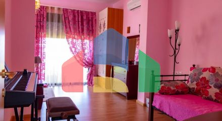 Продажа - Коттедж 420 m² на Крите