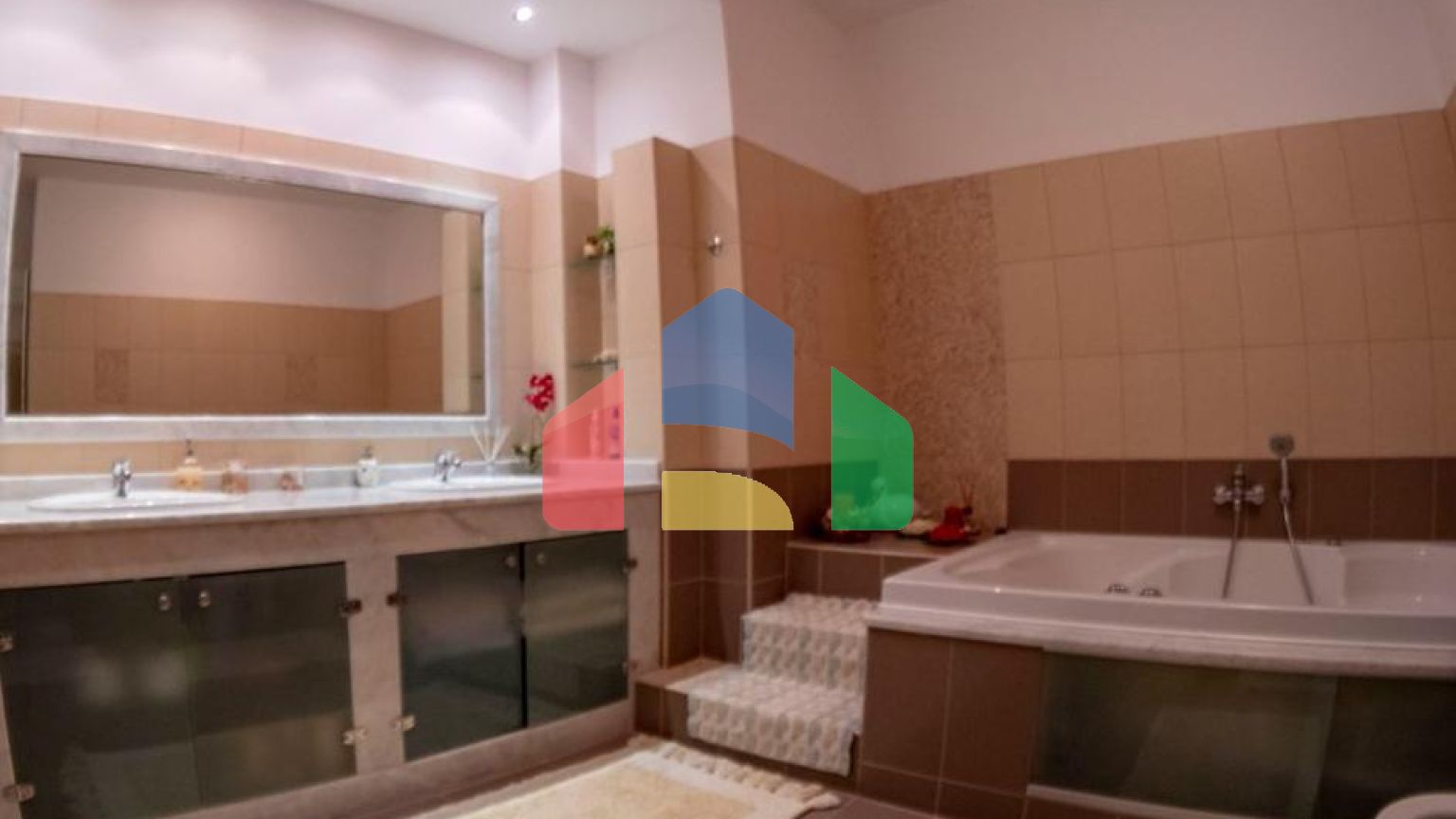 Продаж - Котедж 420 m² на Криті