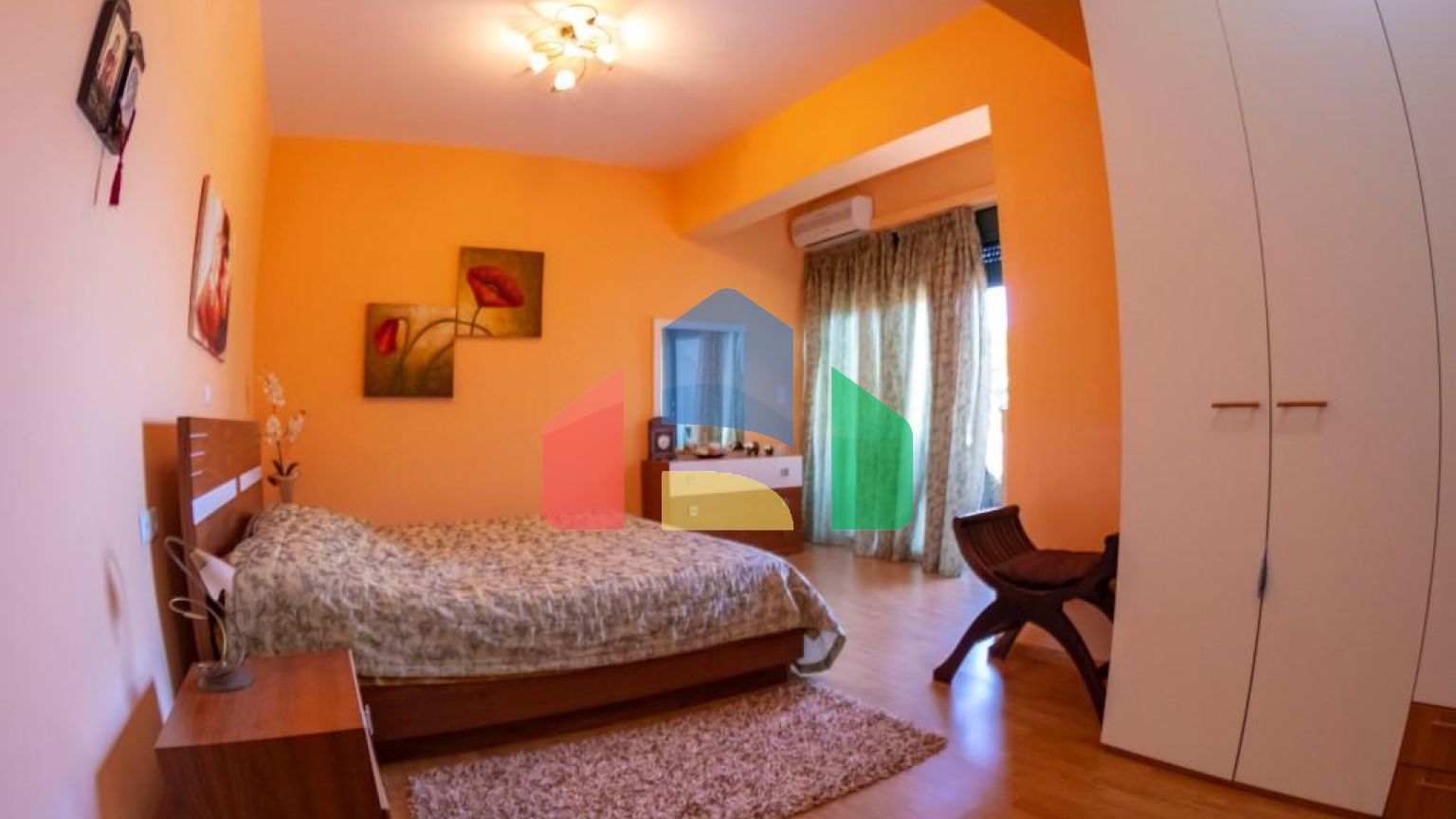 Продаж - Котедж 420 m² на Криті