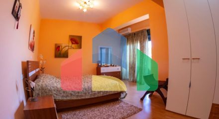 Продаж - Котедж 420 m² на Криті