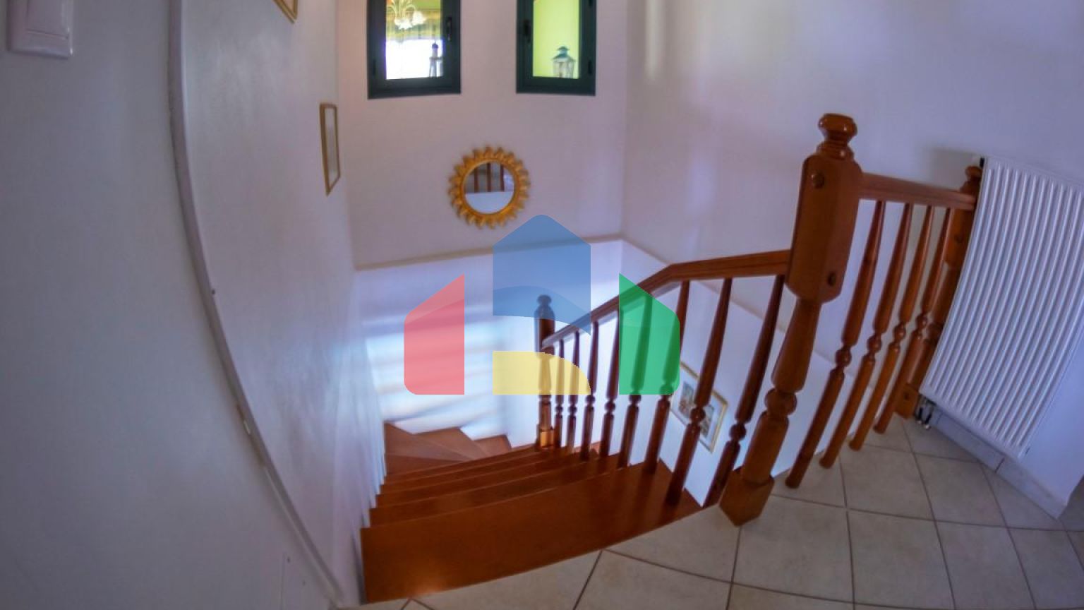 Продаж - Котедж 420 m² на Криті