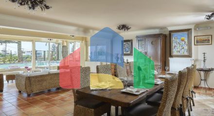 Продажа - Вилла 590 m² на Крите