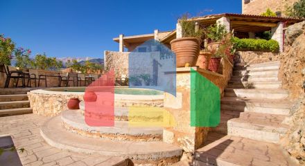 For Sale - Hotel 520 m² in Crete