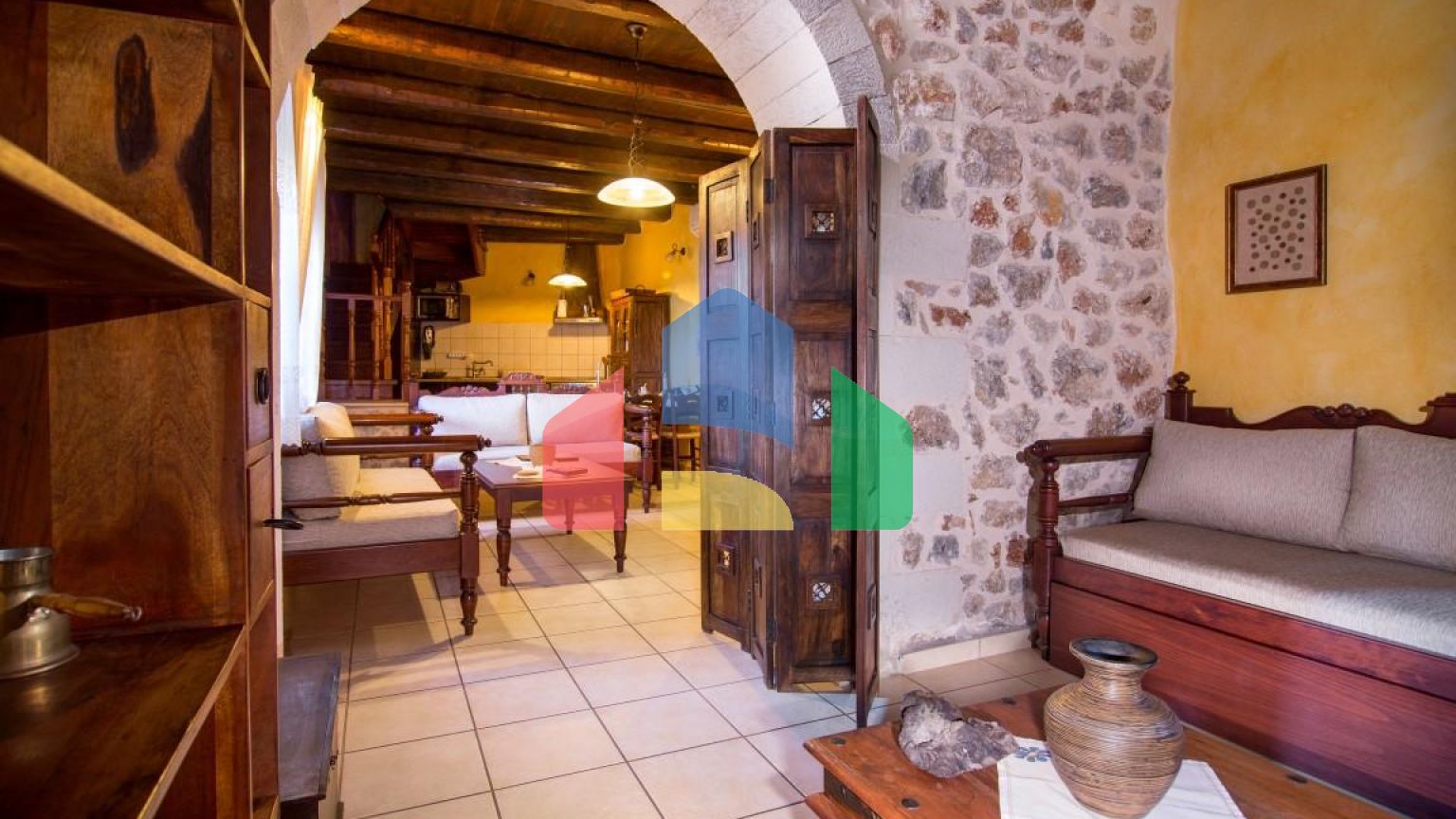 Продажа - Гостиница 520 m² на Крите