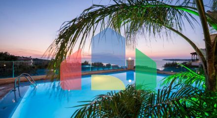 Продажа - Гостиница 850 m² на Крите