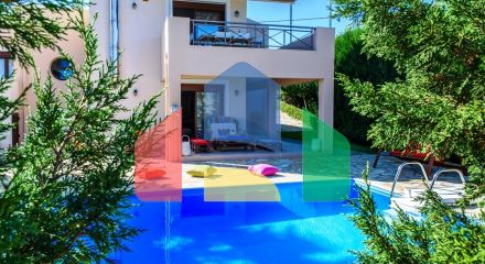 Продажа - Вилла 240 m² на Крите