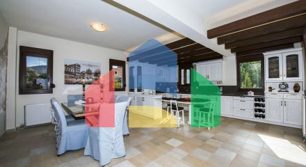 Продажа - Вилла 240 m² на Крите