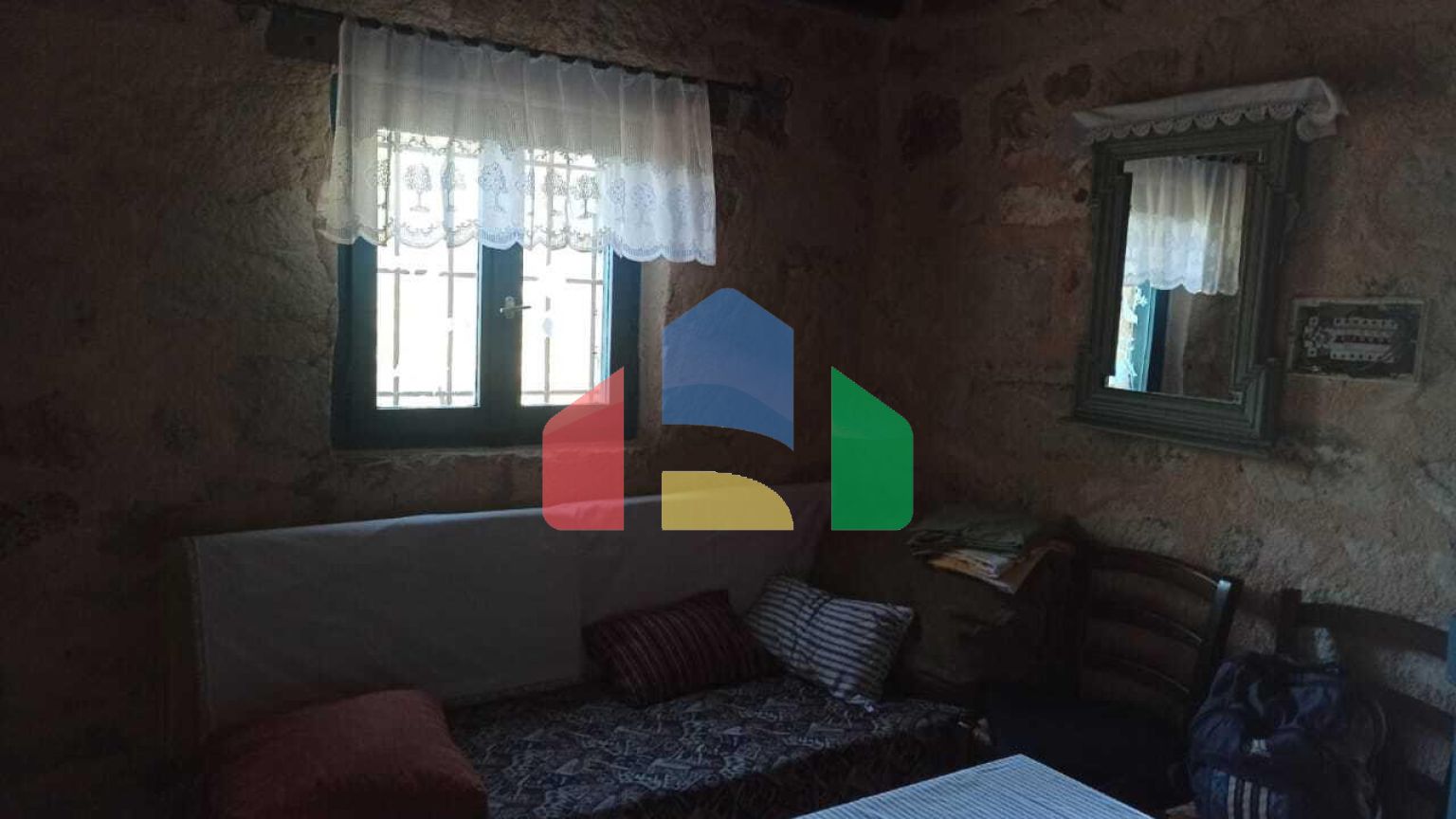 Продаж - Земельна ділянка 6945 m² на Криті