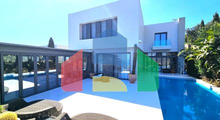 Продажа - Вилла 650 m² на Крите