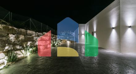 Продаж - Вілла 160 m² на Криті