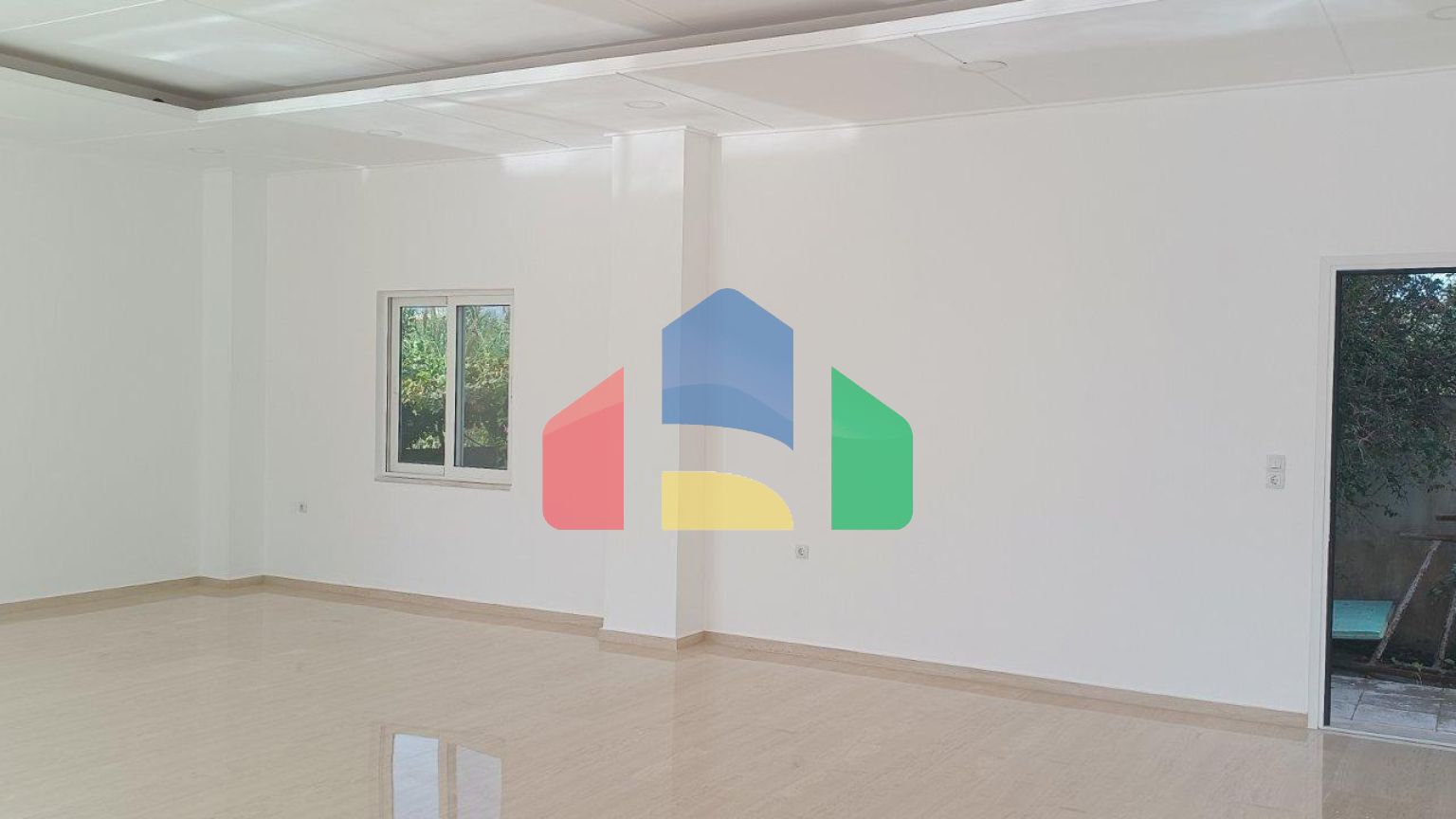 Продажа - Здание 220 m² на Крите